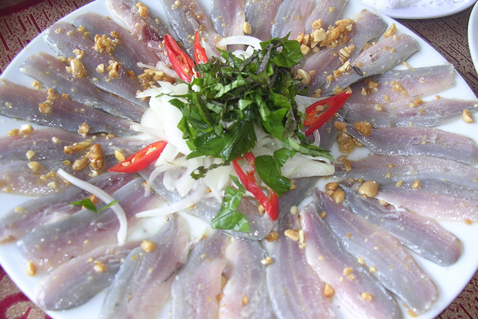 Gỏi cá trích Phú Quốc ở Hà Nội