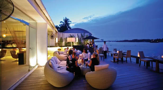 Top 10 nhà hàng ngon, có không gian đẹp ở Sài Gòn ảnh 9