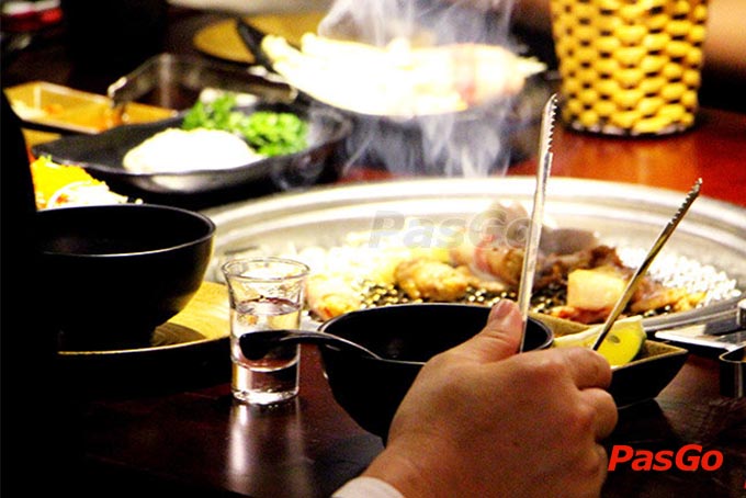 uan-an-ngon-nhat-quanh-khu-vuc-ho-tay-8