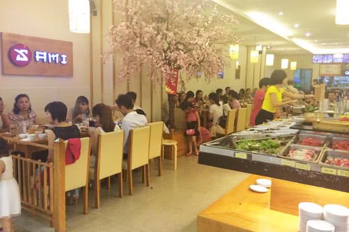 TOP 10 NHÀ HÀNG BUFFET ĂN NGON NHẤT Ở ROYAL CITY 5