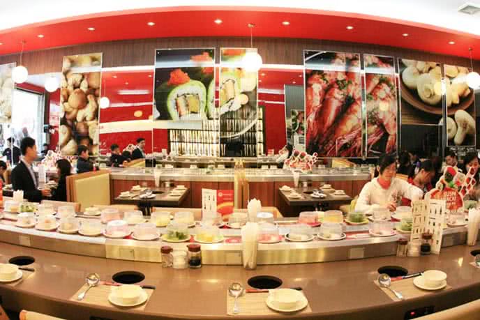 TOP 10 NHÀ HÀNG BUFFET ĂN NGON NHẤT Ở ROYAL CITY 8