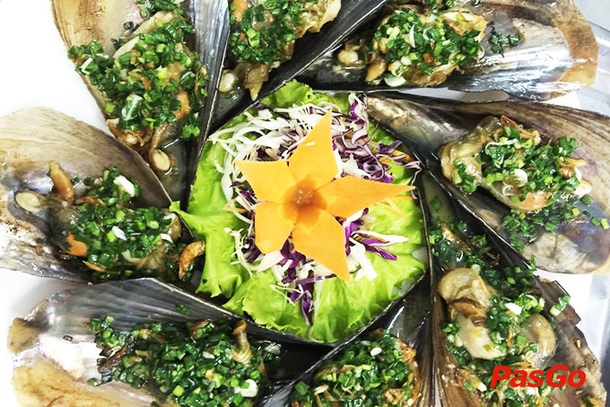 Top 10 địa chỉ ăn lẩu ngon rẻ, nổi tiếng ở Sài Gòn ảnh 6