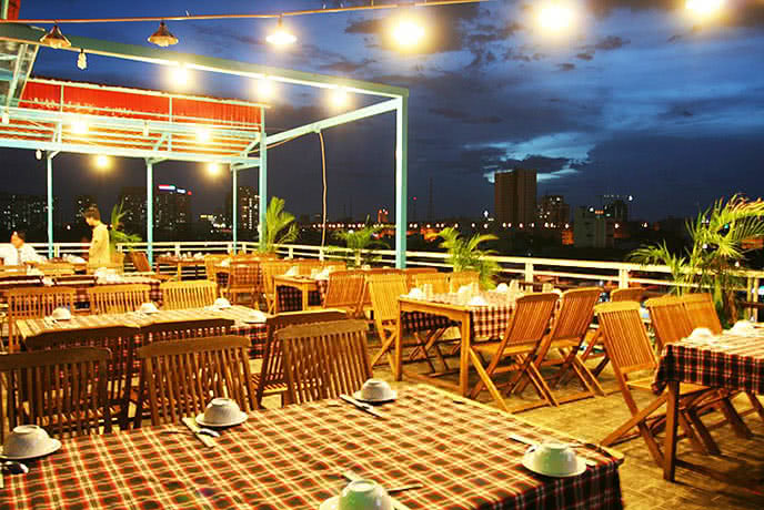 Top 10 nhà hàng buffet hải sản ngon, rẻ, chất ở Sài Gòn ảnh 6