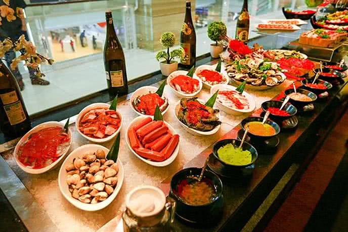 Top buffet lẩu nướng ngon, được yêu thích nhất TpHCM ảnh 7