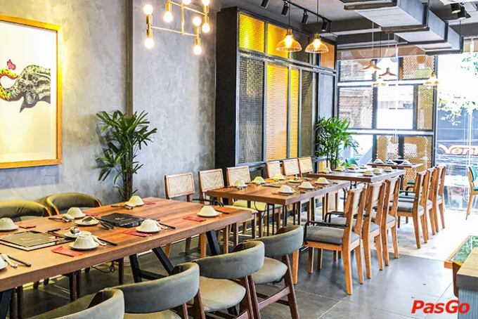 Không gian rộng 3 tầng tại Rakuen Hotpot Lê Văn Sỹ – lý tưởng cho nhóm bạn và gia đình