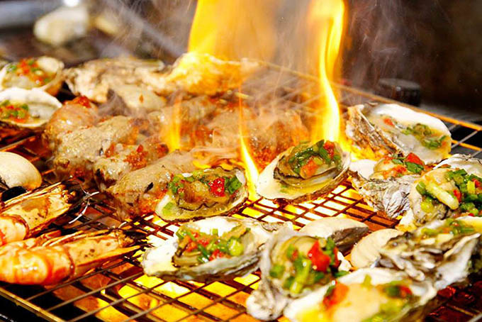 Nhà hàng Buffet Vườn Royal City 9