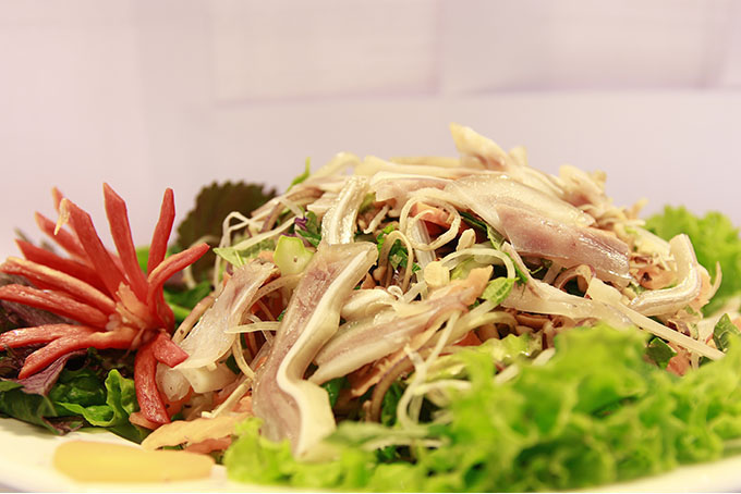 nhà hàng buffet vườn royal city mới 22