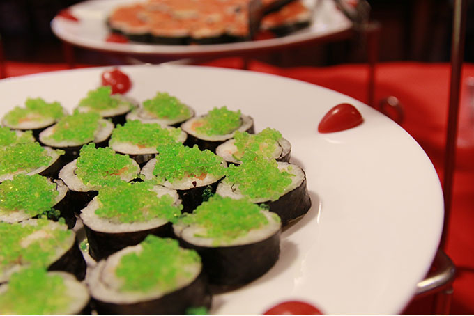 Nhà hàng Buffet Vườn Royal City 4