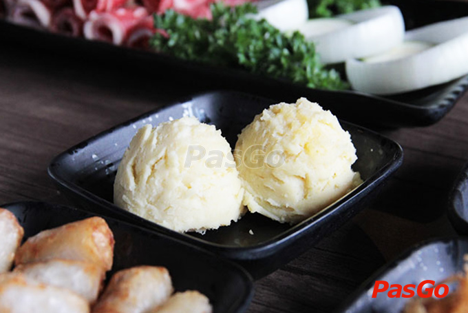 Khám phá tiệc buffet lẩu nướng cực chất trên đất Sài thành 4