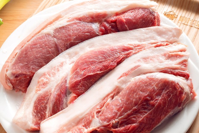 Thịt heo tươi ngon phải có độ đàn hồi tốt Tiêu chí chọn thịt heo tươi