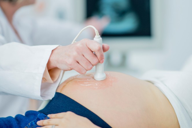 Mẹ bầu bị tiêu chảy tháng cuối có thể do sắp sinh