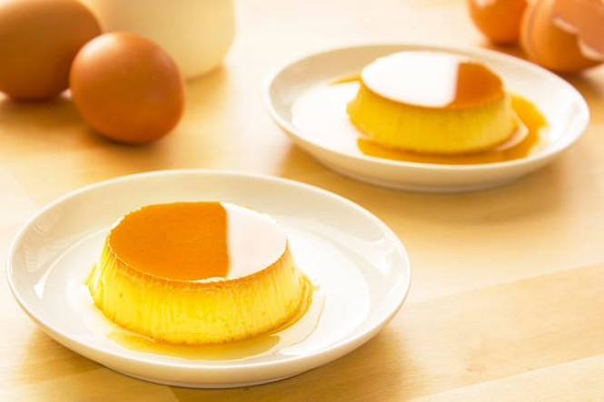 Bữa phụ cho bé 8 tháng: Flan sữa mẹ