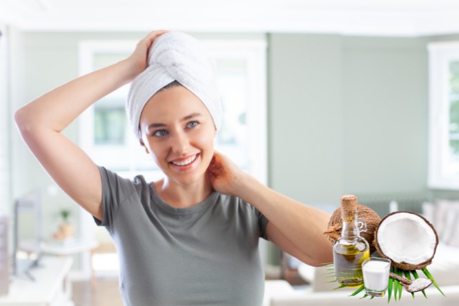 Ủ tóc với dầu dừa giúp mái tóc mềm mượt hơn