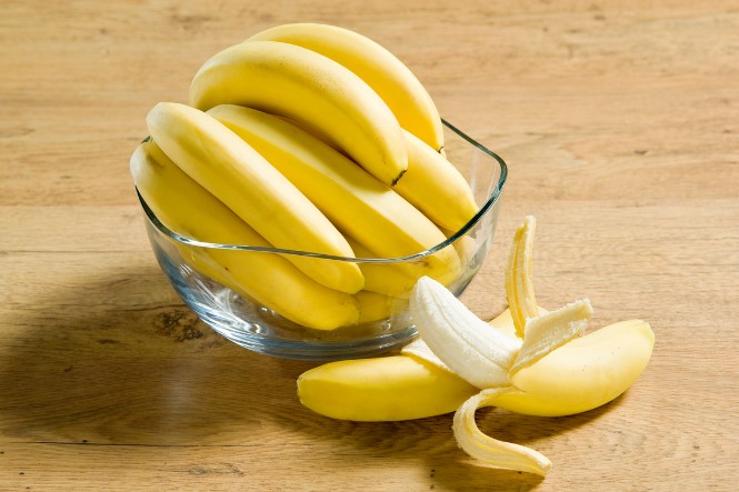 Ăn chuối có tác dụng gì: Hỗ trợ giảm táo bón