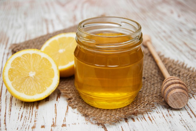 Uống mật ong với chanh có tác dụng gì