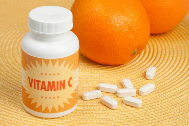 Bổ sung vitamin C theo đường uống