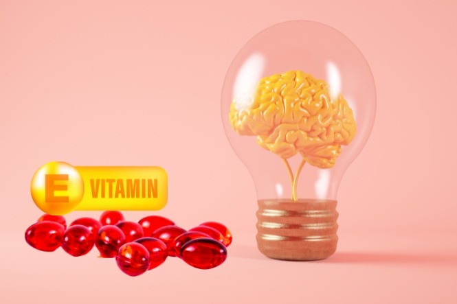 Vitamin E đỏ có tác dụng gì: Tốt cho não