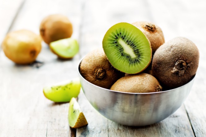 Những món ăn giúp an thần dễ ngủ: Quả kiwi