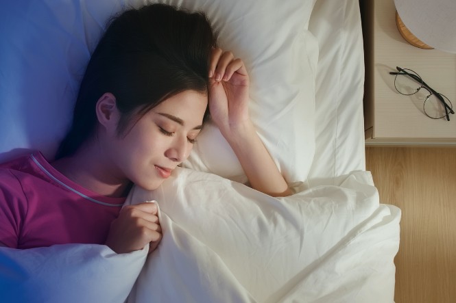 Người lớn nên đi ngủ lúc mấy giờ: Nên đi ngủ 22h