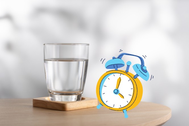 Nên lưu ý thời gian uống nước và lượng nước uống mỗi ngày