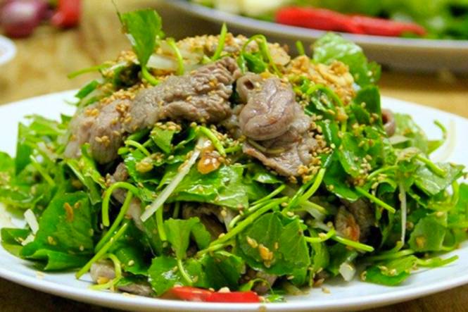 Món ngon mùa hè: Salad thịt bò rau má