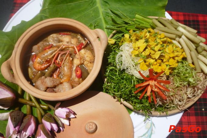 Bông súng mắm kho – Món ăn nên thử khi đến Đồng Tháp