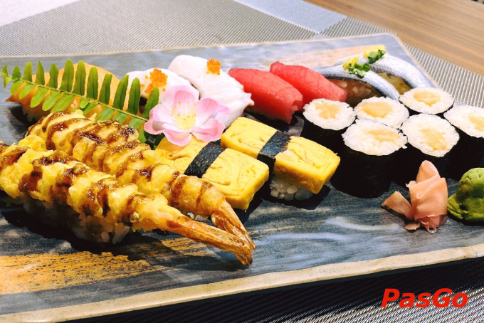 Các món ăn được trang trí bắt mắt