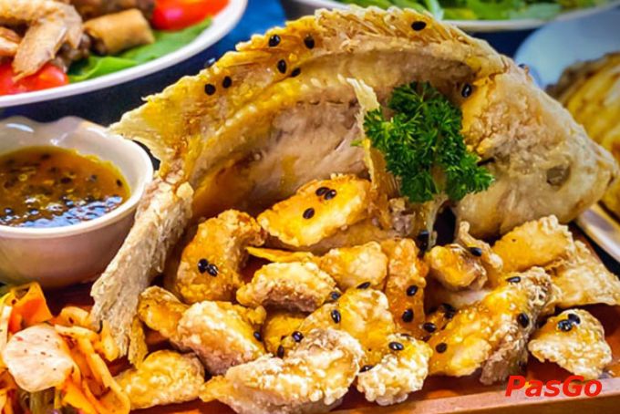 Mâm nhậu hấp dẫn tại Ghiền Quán