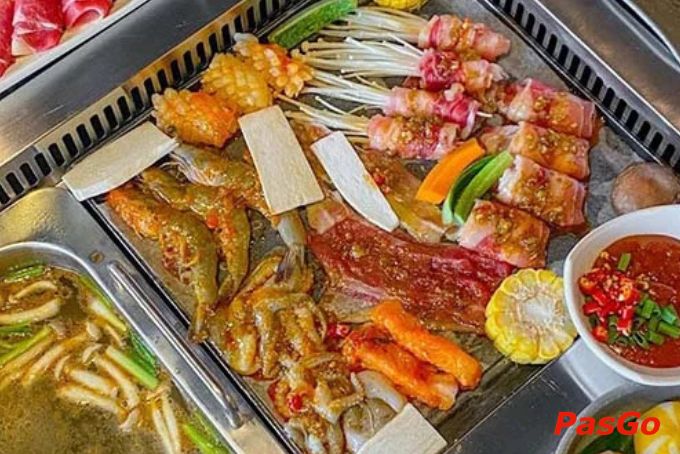 Quán ngon Trần Hưng Đạo với buffet Trung - Hàn hấp dẫn