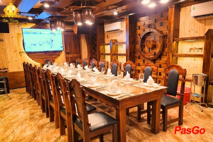 Không gian hầm rượu châu Âu tại Lộc Vàng