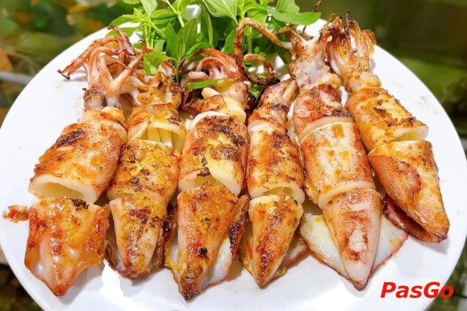 Thưởng thức hải sản tươi ngon tại Ngàn Sao - Quán hải sản Bạc Liêu