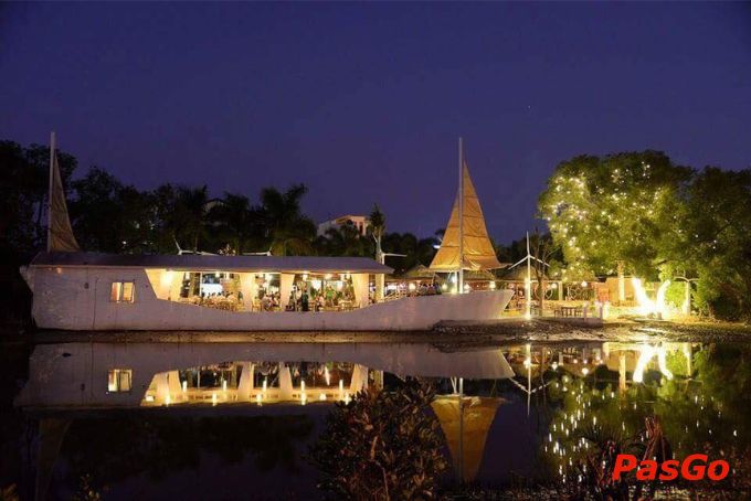 Nhà hàng Thuyền Trăng Quán – Quán ăn ngon Bạc Liêu view thơ mộng 