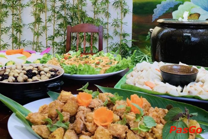 Menu chay nhẹ nhàng tại Tâm Sen