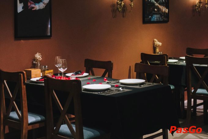 Không gian ấm cúng bên người thương tại Gent Steak - Quán ngon Hoàng Cầu