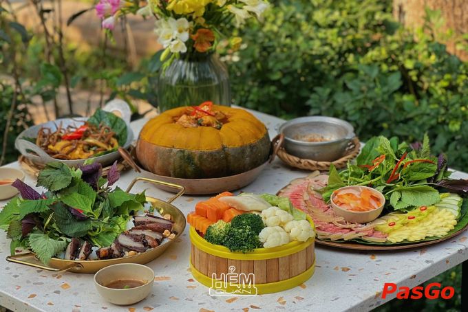 Hẻm Quán - Quán ăn ngon Hoàng Cầu chuyên phục vụ đặc sản Nam Bộ