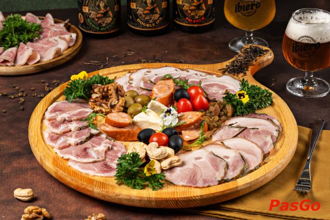 Không gian nhậu và chill mới lạ dành cho giới trẻ