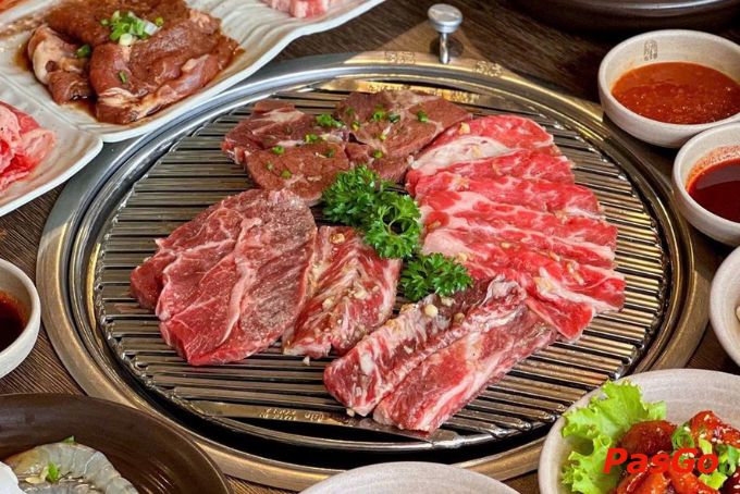 Thưởng thức món nướng chuẩn vị Hàn tại Yukssam BBQ