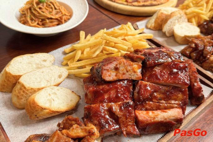 Sườn Mười – Quán nướng nổi bật với sườn sốt đặc trưng tại Giảng Võ