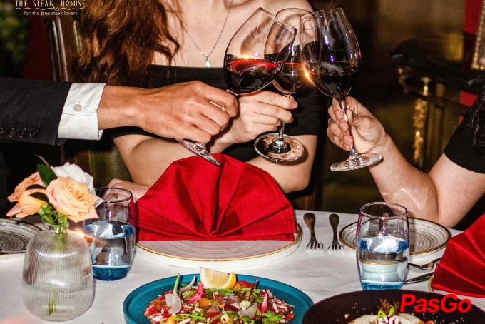 Nhà hàng Steakhouse The Fan - Khu Biệt Thự Kim Long-4