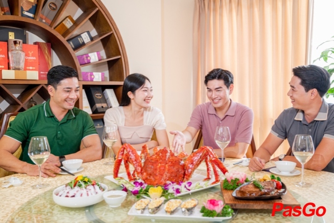 Thế Giới Hải Sản - Trần Kim Xuyến