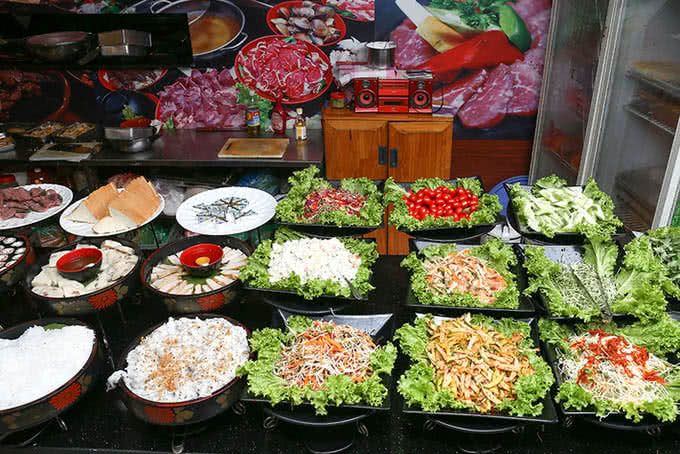 Nhà Hàng Buffet Lẩu Nướng Sing Restaurant Vincom Long Biên ảnh 2