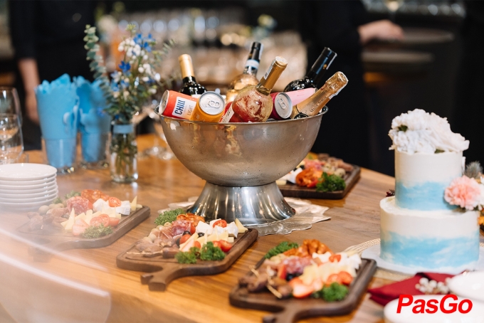 Helios Café & Bistro - Xuân Diệu-4