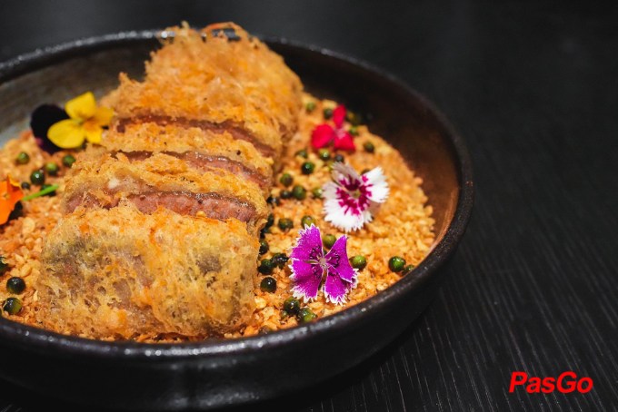 Black Vinegar - New World Saigon Lê Lai-5