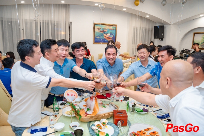 Thế Giới Hải Sản - Mễ Trì