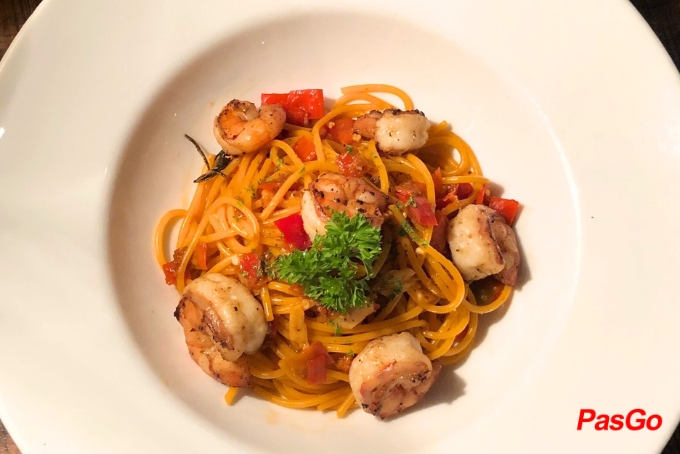 NOSSA Italian steakhouse - Phạm Hồng Thái-3