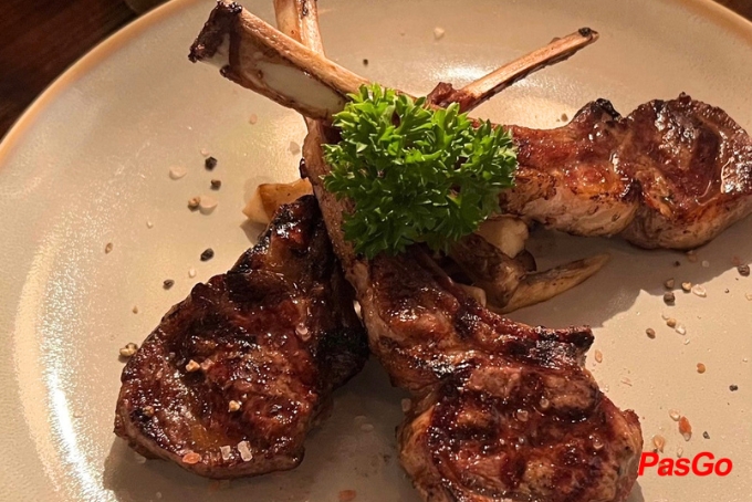 NOSSA Italian steakhouse - Phạm Hồng Thái-6