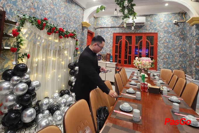 Nhà hàng 888 - Phùng Hưng-1