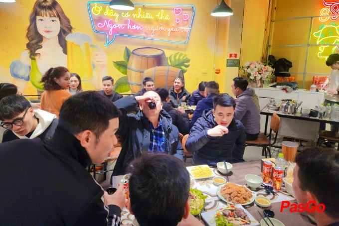 Nhà hàng 888 - Phùng Hưng-2