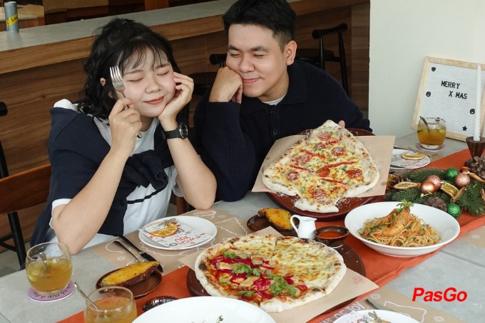 Là Men Pizzeria - Lạc Long Quân-9