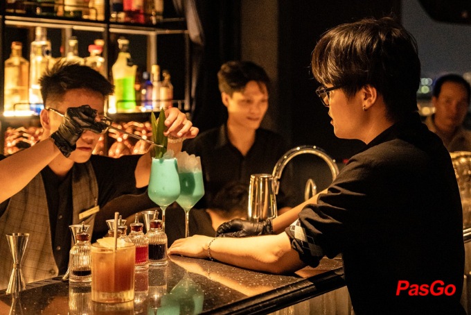 Majesty Skybar - Cầu Gỗ